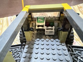 Lego #79115 Teenage Mutant Ninja Turtles Turtle Van Takedown Incomplete