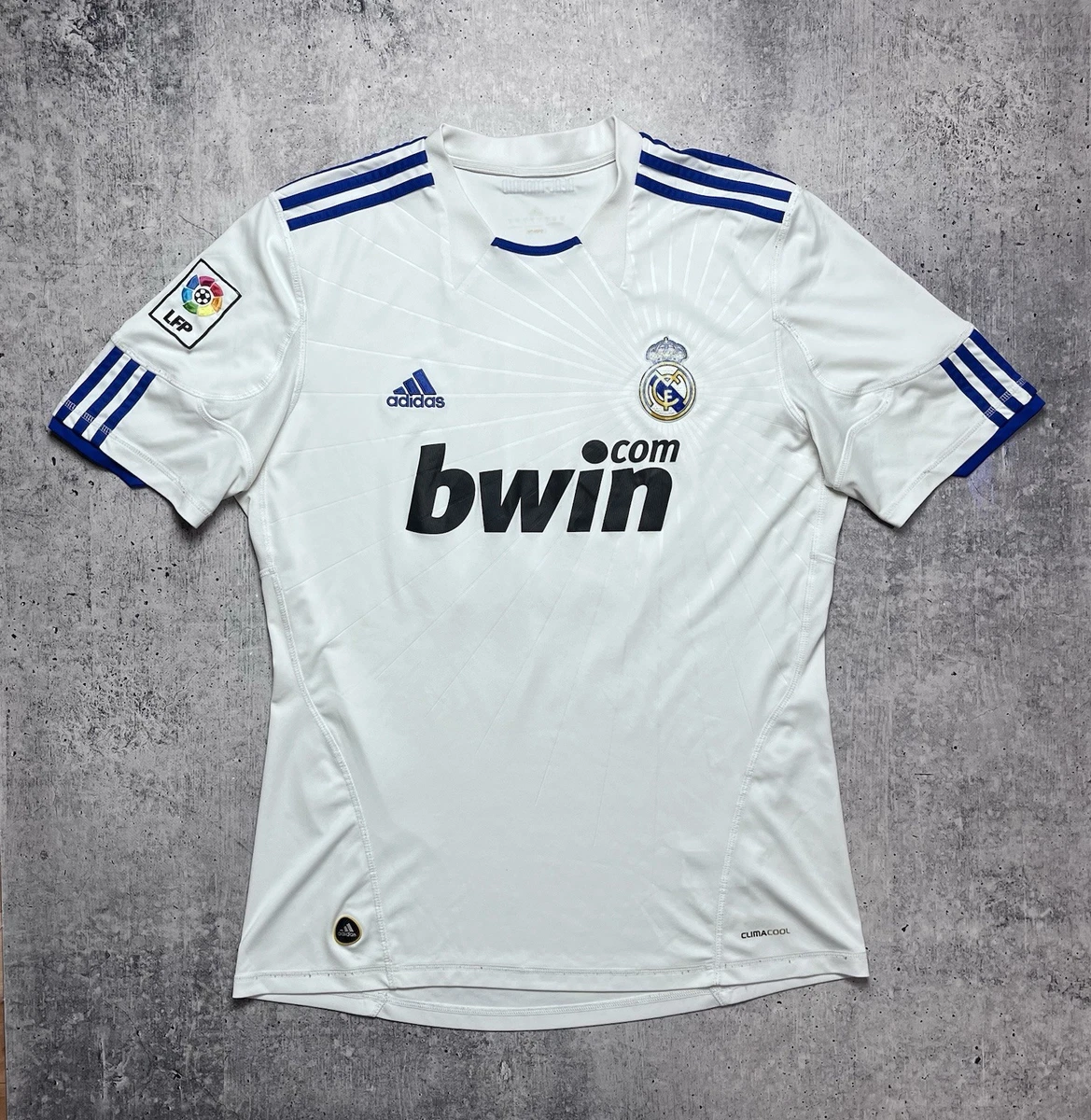 Preços baixos em Real Madrid mesut özil fã de Futebol Clube