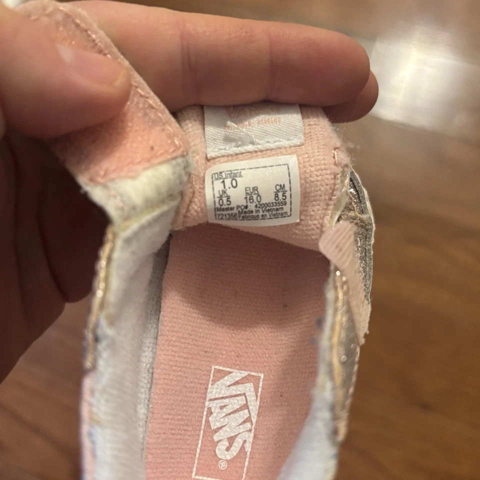 Vans Rosa Brillante Bebé Niña Zapatos Sin Cordones Bebé Niña Regalo Talla 1 Usado en Excelente Condición Rosa Brillante Foto 4 de 4
