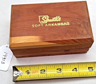 Smiths Natural Soft Arkansas Vintage Oilstone 1'' x 2'' x 4'' with red cedar box