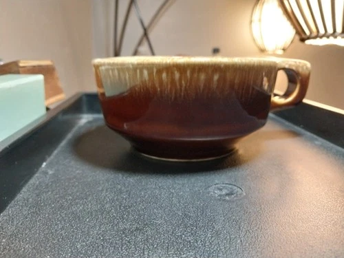 Vintage Hull USA Brown Drip Glaze Pottery Handled Soup/Chili Bowl Oven Safe