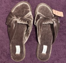 Stars Above Slippers S-5/6 Woman  s Open Toes Slide On Crush Velvet Feel