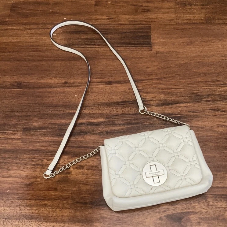 KATE SPADE Aster Court Naomi Crossbody Bag White Quilted Red Interior EUC