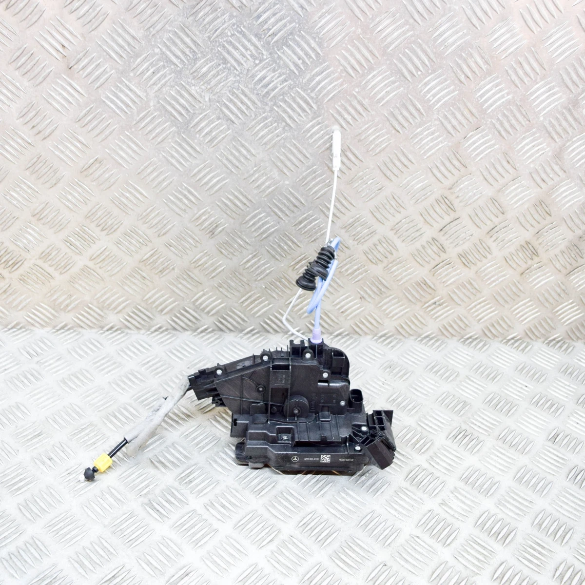 MERCEDES-BENZ GLE W167 450EQ Rear Left Door Lock A0997309500 