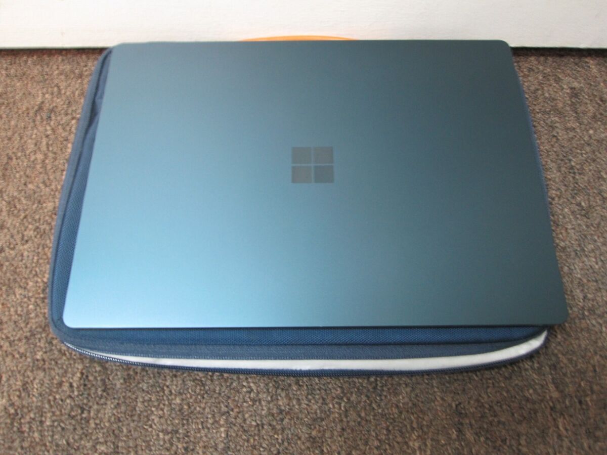 s-l1200.jpg s-l1200.jpg