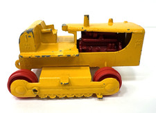 Lesney Matchbox Series King Size No 8 D9 Caterpillar Tractor (Missing Tracks)