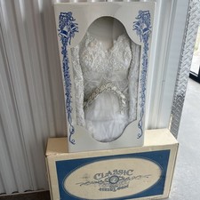 Vintage Sealed Preserved 90s Boxed White Beaded Wedding Gown Very Pretty Size 