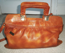STUNNING VINTAGE LARGE VIBRANT TAN LEATHER SHOULDER BAG/GRAB BAG