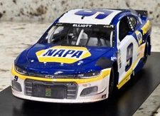 2021 #9 Chase Elliott NAPA Auto Parts Bristol Dirt Race Version 1:24 Diecast ARC