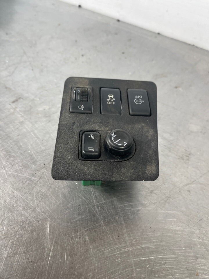 2012 NISSAN QASHQAI I J10,JJ10E,NJ10 HEADLIGHT HEIGHT ADJUSTER 25190