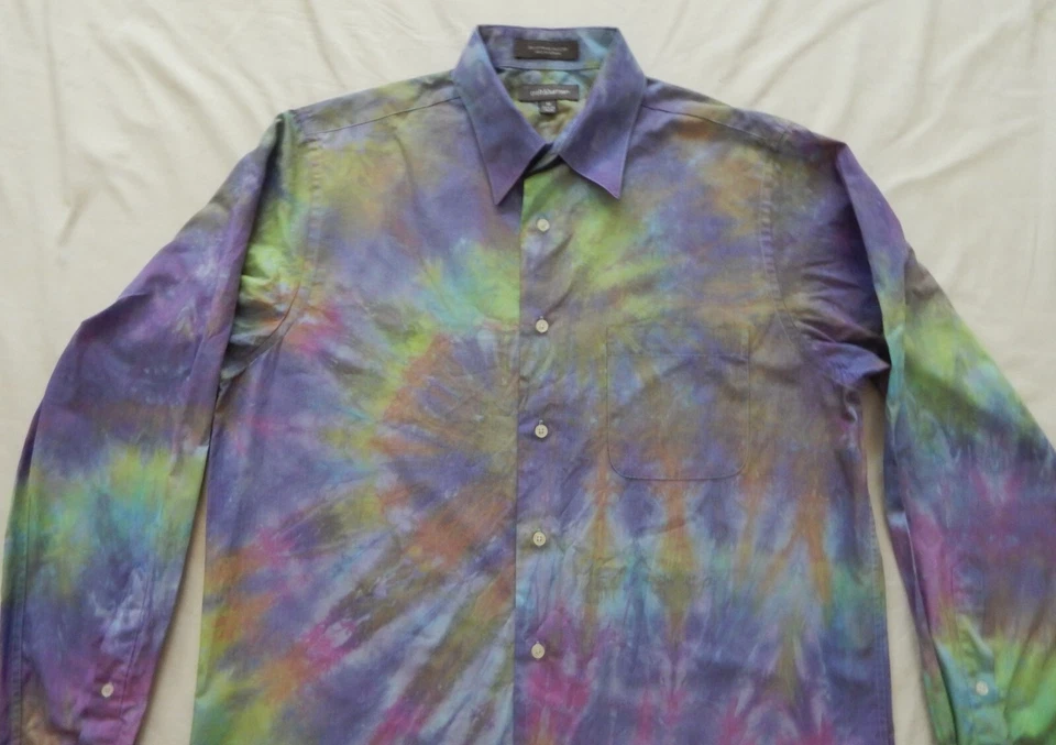 Camisa Tie Dye Púrpura Verde Manga Larga Con Botones - Mediana Para Hombre Hecha a Mano Foto 4 de 4
