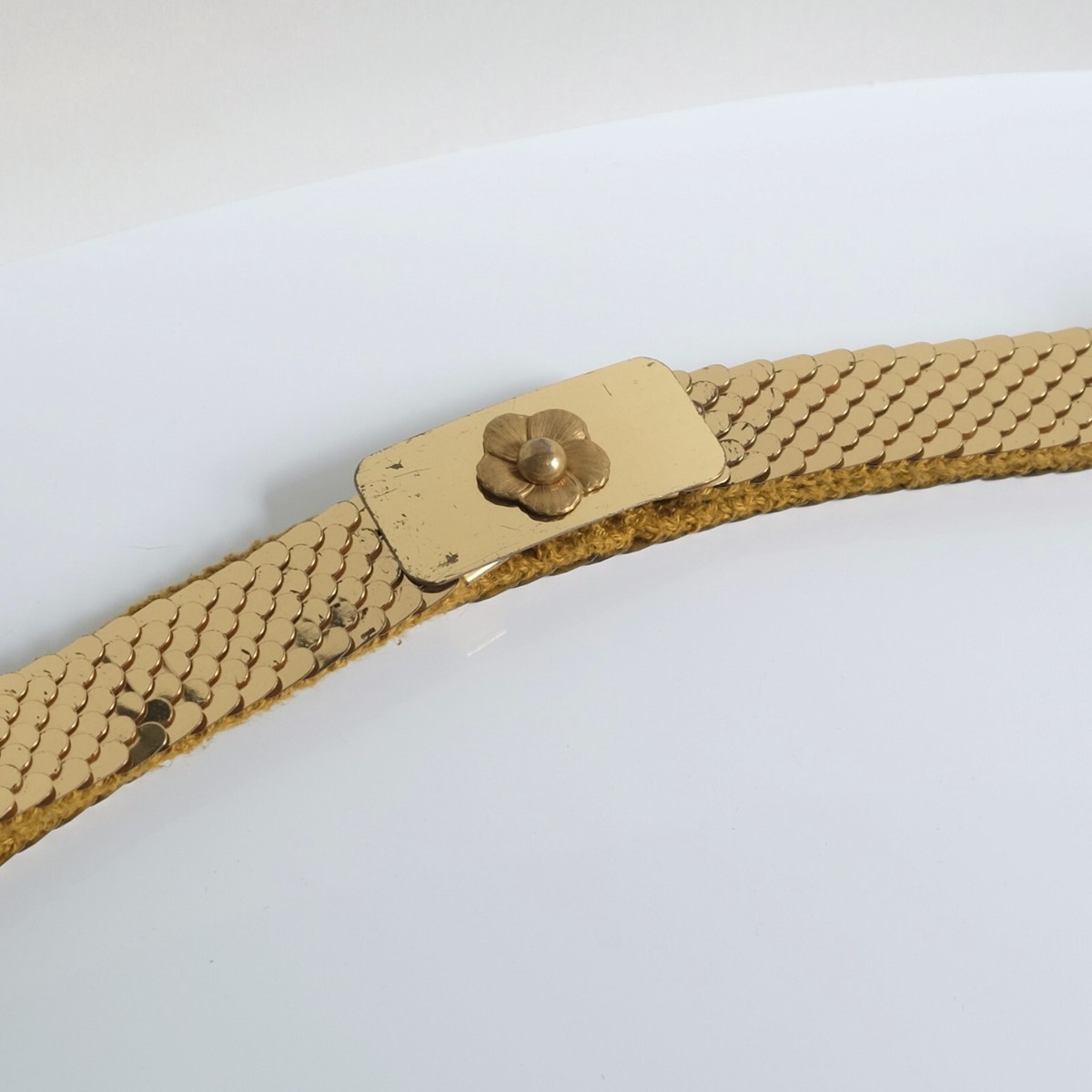 Vintage Brass Stretch Belt Golden Flower Buckle Petal  display picture 3