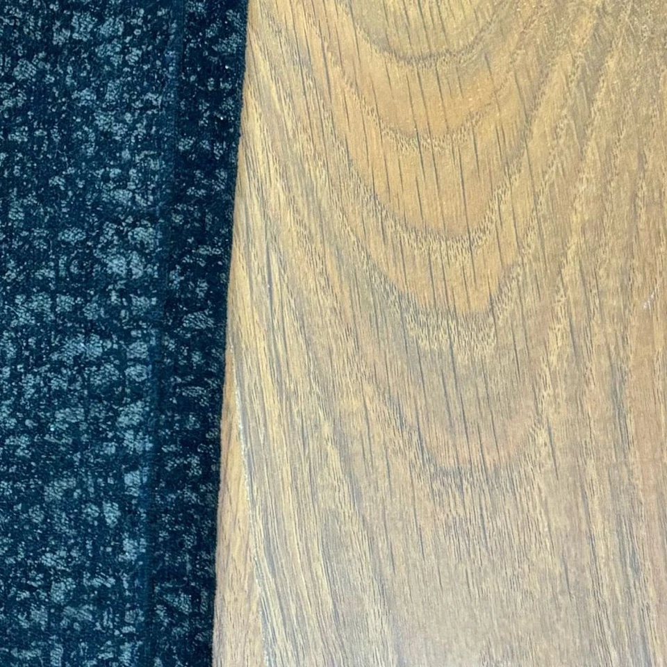 Pantalón para mujer CHRISTOPHER BLUE Sophia tiro medio ajustado silouhette terciopelo negro 8 Foto 4 de 4