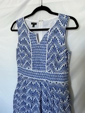 Talbots Women's Petites 6P Fit & Flare Dress Blue White Sleeveless Pleated