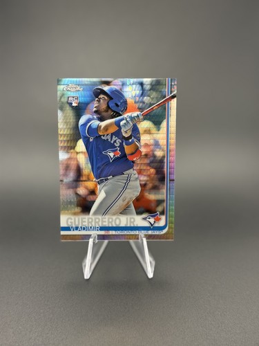 Vladimir Guerrero Jr. [Blue Refractor] #201 2019 Topps Chrome card