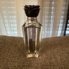 香水(女性用) Avril Lavigne Forbidden Rose 30ml Forbidden Rose Avril Lavigne аромат — аромат для женщин 2010