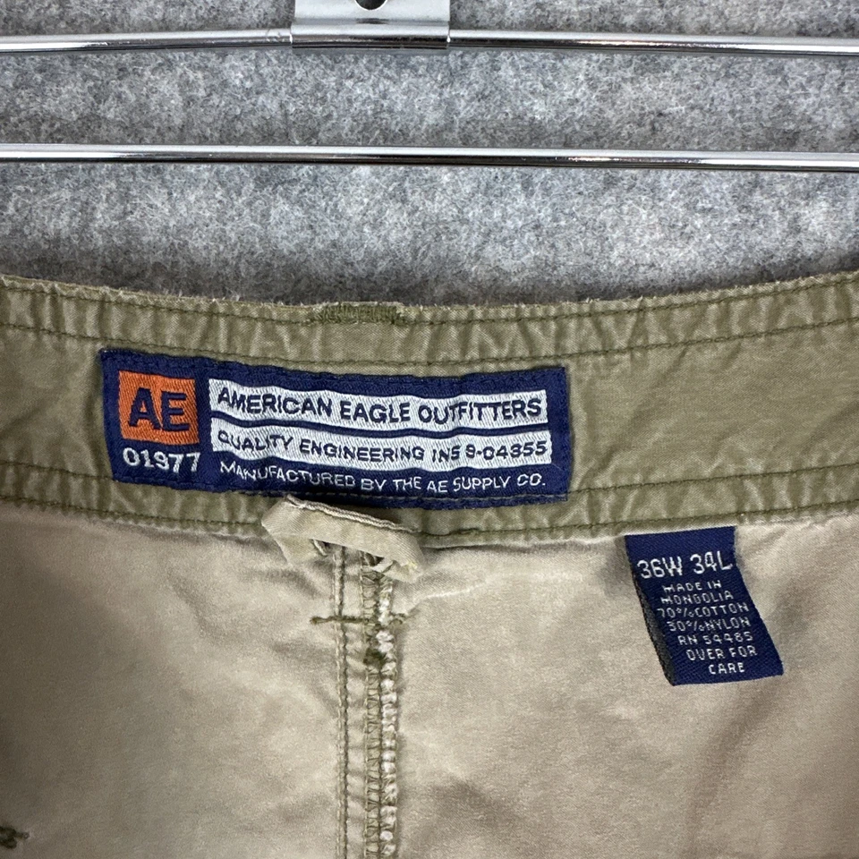 Pantalones cargo American Eagle de colección para hombre 36x34 tostados holgados paracaidista militar cremallera Y2K Foto 3 de 4