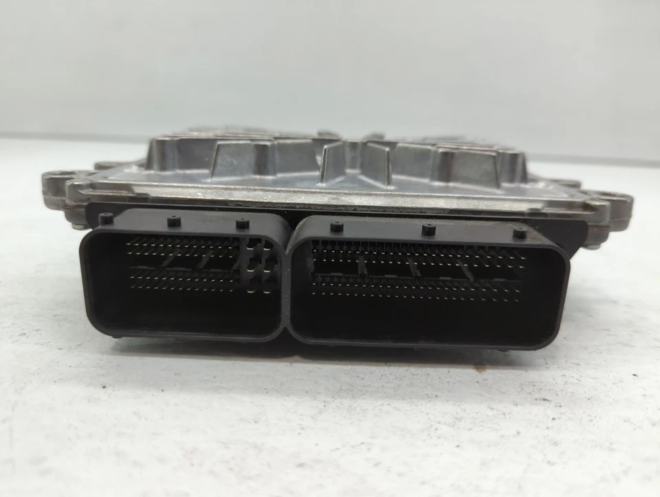 Computadora de control del motor Volvo V40 Ecu Pcm Ecm Pcu OEM 0 261 209 038 BCYM2 Foto 3 de 4