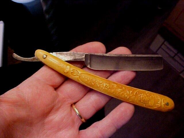 c1900 Straight Razor Khouri Germany Beautiful Art Nouveau Handles