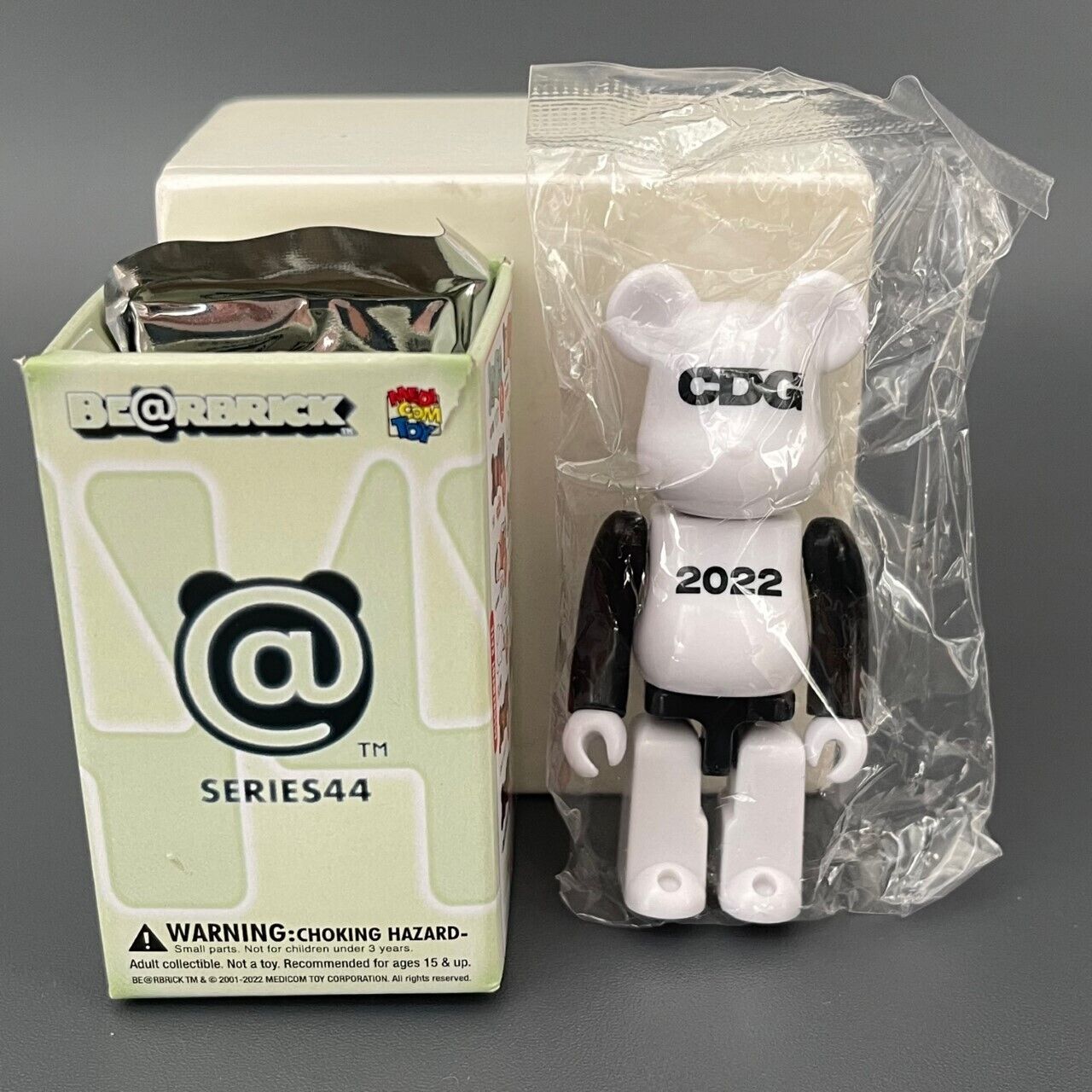 Bearbrick 100% Series 44 Medicom Toy SECRET CDG 2022 bear brick