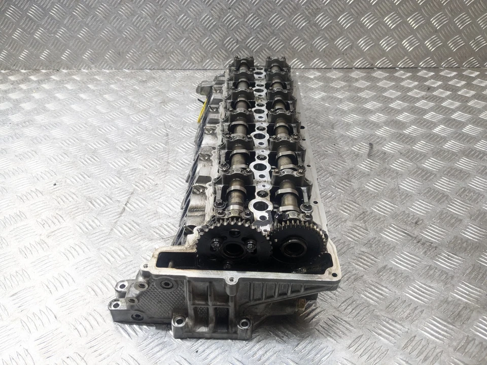 BMW 6 SERIES F06 CYLINDER HEAD & CAMSHAFTS 3.0 D 640D / N57D30B DIESEL 2014 - Image 4 of 4