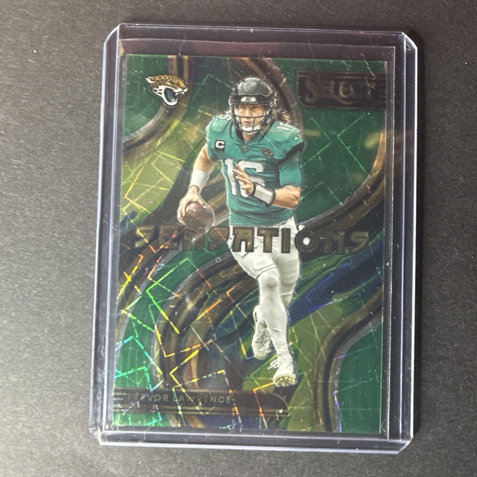 TREVOR LAWRENCE 2022 SELECT SENSATIONS GREEN /5 JAGUARS #SEN-9 Q3181