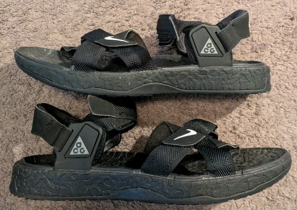 Nike ACG Air Deschutz+ Sandali neri DO8951 001 uomo 12