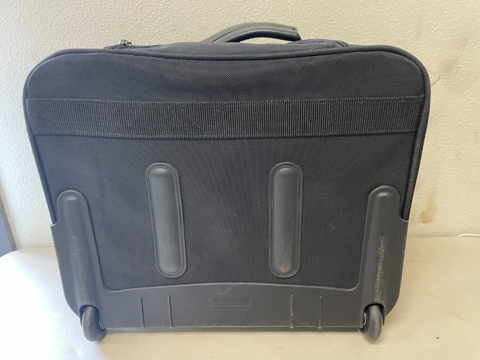 Targus Bolso para Laptop Usado Negro Estuche de Transporte Viaje Negocios Maletines Foto 2 de 4