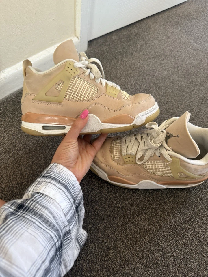 Size UK 4 - Jordan 4 Retro Shimmer W - Image 1 of 4
