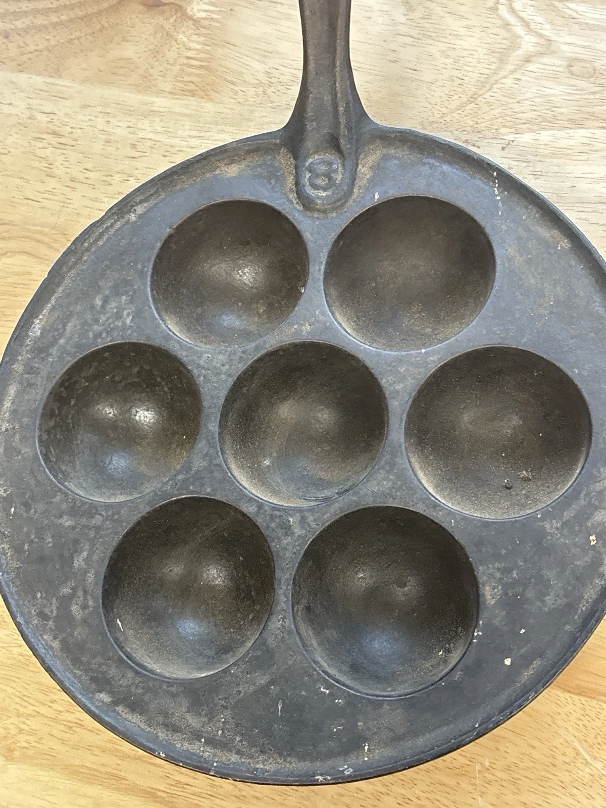 Vintage Cast Iron Aebleskiver Pan # 8 Danish Ebelskiver Spherical Pancake Plett