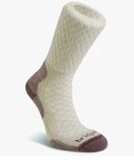 2 Pair Bridgedale~Women Walking/Hiking Socks~Merino Wool~Padded Sole~New w/o Tag