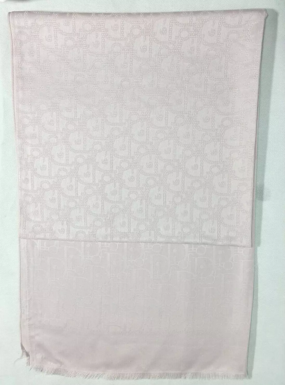 Christian Dior écharpe étole châle 35% soie 65% cachemire rose occasion