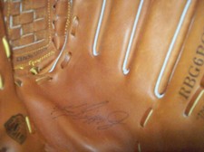 Ken Griffey Jr. Leather Rawlings Baseball Glove. Excellent Condition Adult