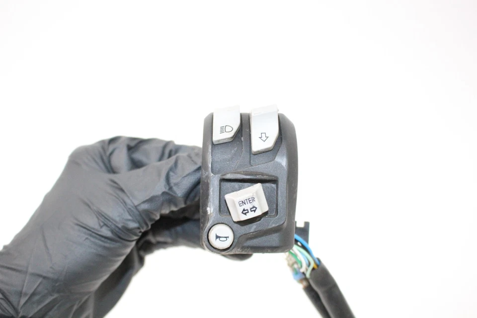 Ducati Monster 1200s 2018 18 interruptor izquierdo alto bajo Foto 2 de 4