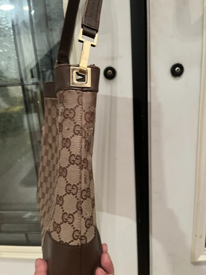 Auténtico Bolso de Hombro Gucci Jackie GG Lona Cuero Beige Marrón Oscuro Foto 2 de 4
