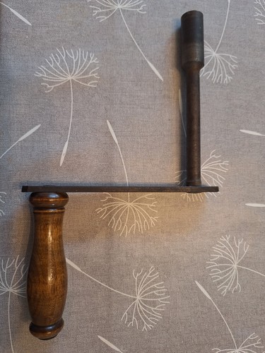 Antique Victorian table handle Crank Wind Out Extending Table