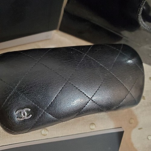 CHANEL AUTHENTIC BLACK EMPTY EYEGLASS SUNGLASSES HARD CASE & CHANEL SHOPPING BAG - Picture 3 of 12