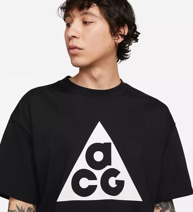 Nike ACG Short-Sleeve T-Shirt Black Men's Size S DJ3644-010 | eBay UK