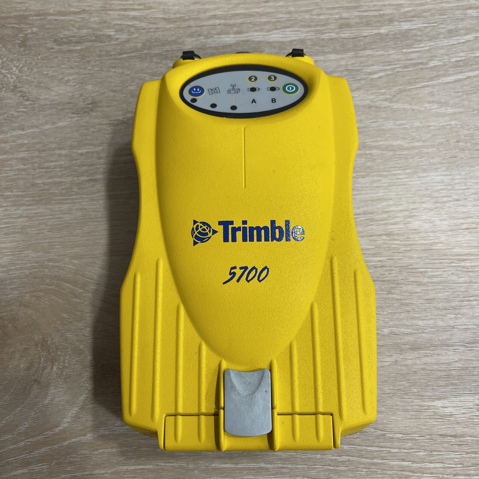 Trimble 5700 GPS Receiver GPS surveyor Receiver Main unit only