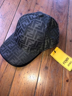 Fendi FF Mütze schwarz Monogramm grau ungetragen  