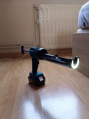Elektrische Silikonpistole mit Akku Akku kompatibel Makita 18V Dichtstoff