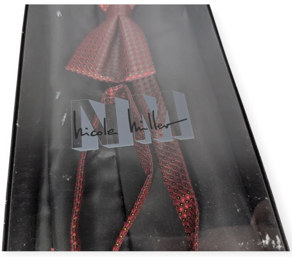 Nicole Miller Cummerbund, Chaleco y Pajarita Juego de 3 Piezas en Rojo Granate Talla XL Foto 2 de 4