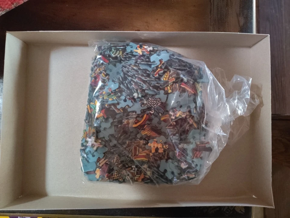 F.X. Rompecabezas Schmid caprichoso en forma de mariposa, 1000 piezas, 1995, 39,5" x 22,5" Foto 4 de 4