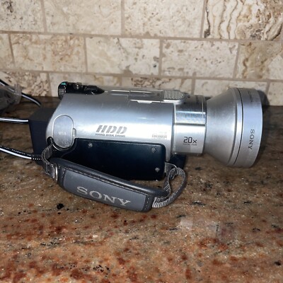 SONY DCR-SR300 Handycam Digital Video Camera Recorder (40GB