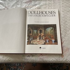 Dollhouses : The Collector's Guide by Valerie Jackson Douet