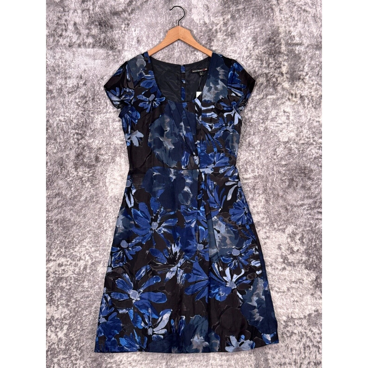 aurelia green dress Aurelia Gown Green / L main image 0