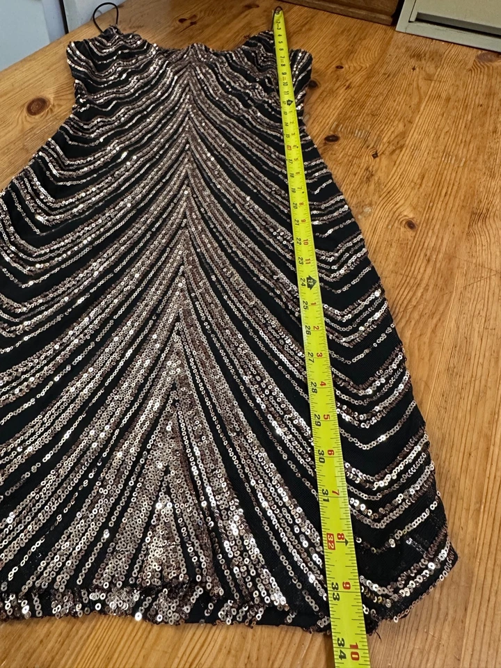 B. Darlin 亮片细肩带礼服派对黑色玫瑰金青少年尺寸 5/6 — 第 4/4 张图片