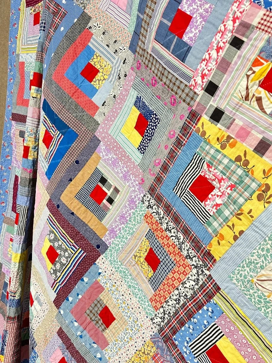 Log Cabin Patchwork Quilts Collectible 1920-1949 Time Period
