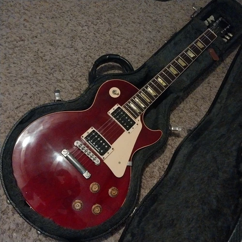 2005 Gibson Les Paul 1960 Classic reissue Wine Red Guitar. 60s neck. Duncan pu