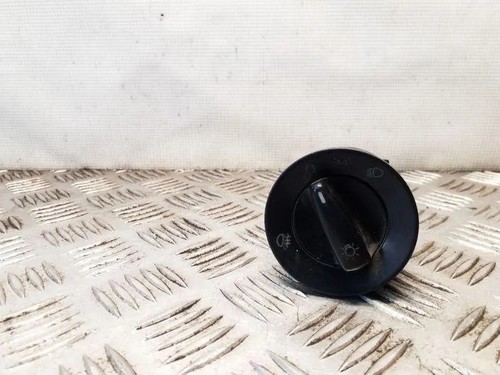 VW PASSAT Variant B5 3B6 Scheinwerferschalter 3B0941531B 1.60 Petrol 25152252